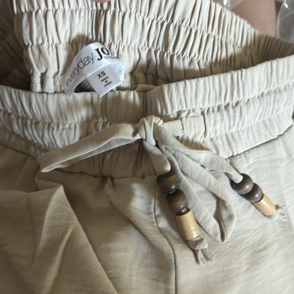 Everyday Jones Madeline Jones Drapey Texture Pants Pull On Flax Cream XS - Picture 3 of 3